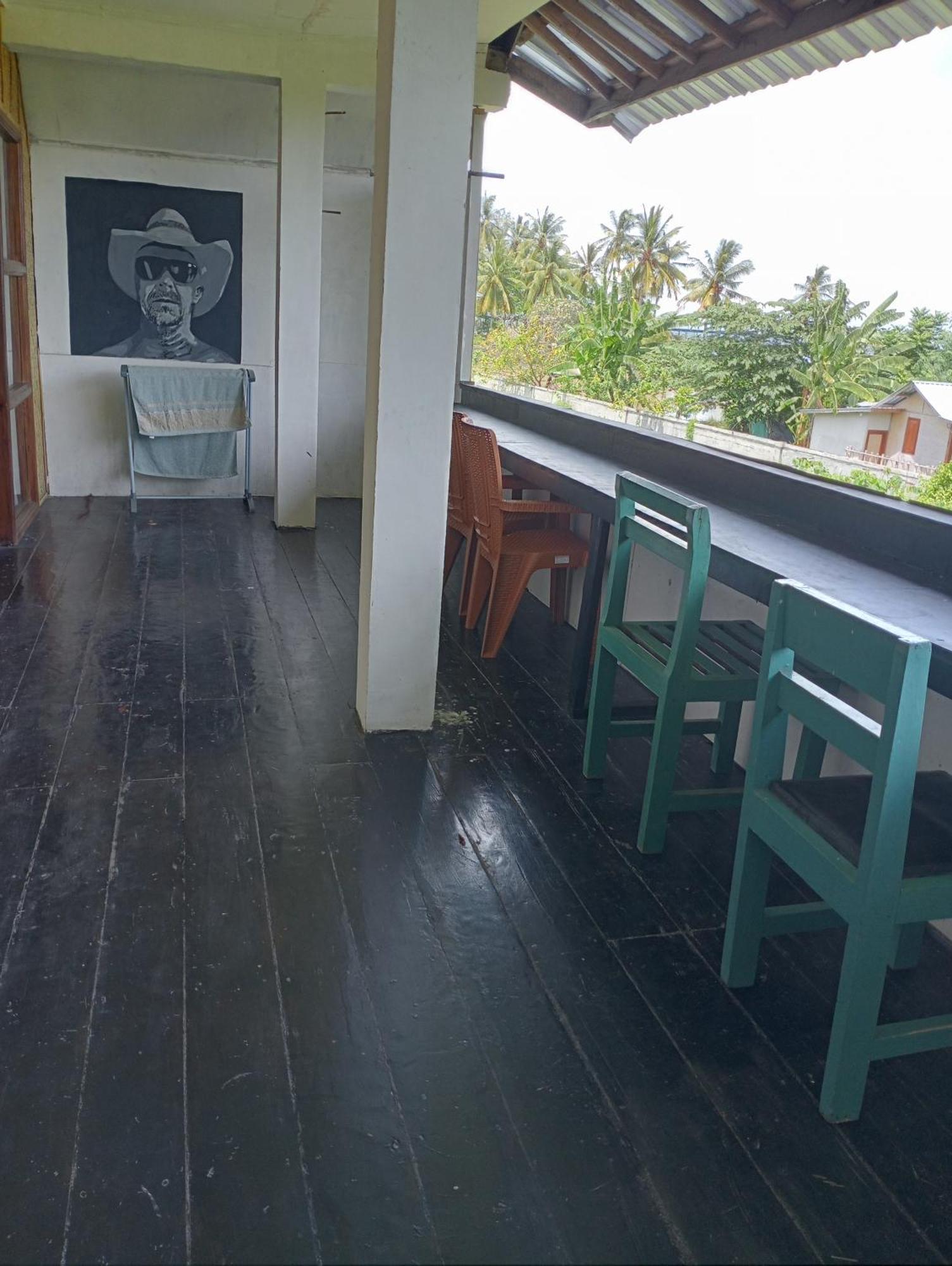 The Daun Puntik Homestay Pemenang Buitenkant foto
